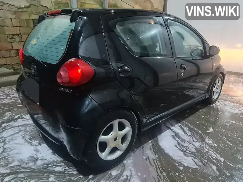 Toyota Aygo 2007, фото з оголошення 2 з 8, VIN JTDKG10C70N184523