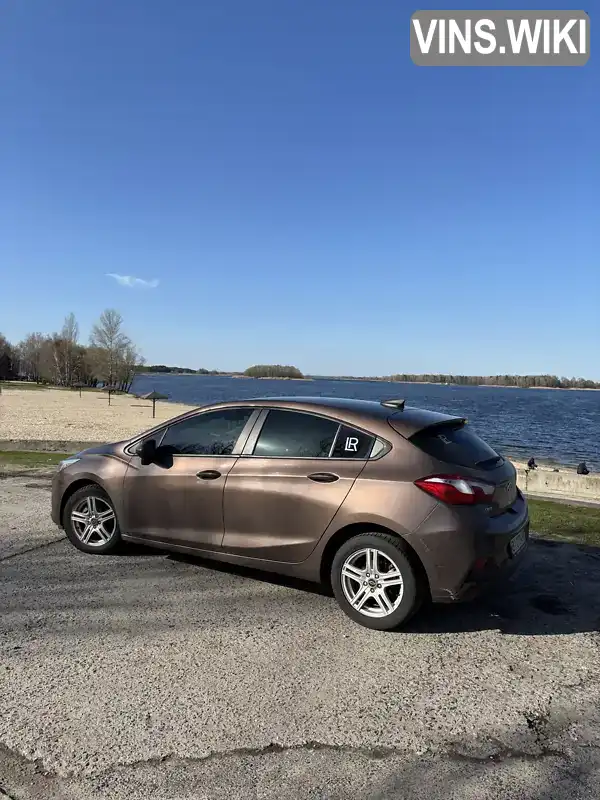 Chevrolet Cruze 2019, фото з оголошення 2 з 4, VIN 3G1BC6SM5KS584130