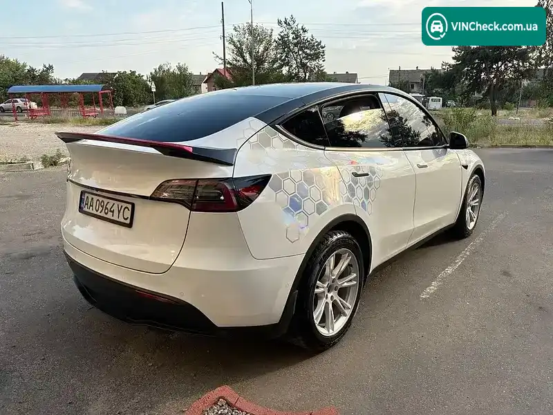 Tesla Model Y 2021, фото з оголошення 1 з 10, VIN 7SAYGDEE9NF308290