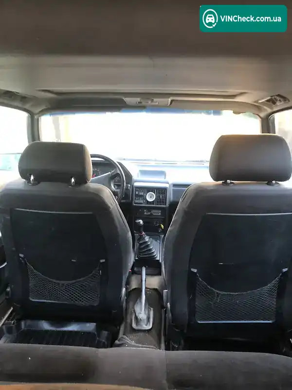 Audi 100 1987, фото з оголошення 2 з 10, VIN WAUZZZ44ZHN126228