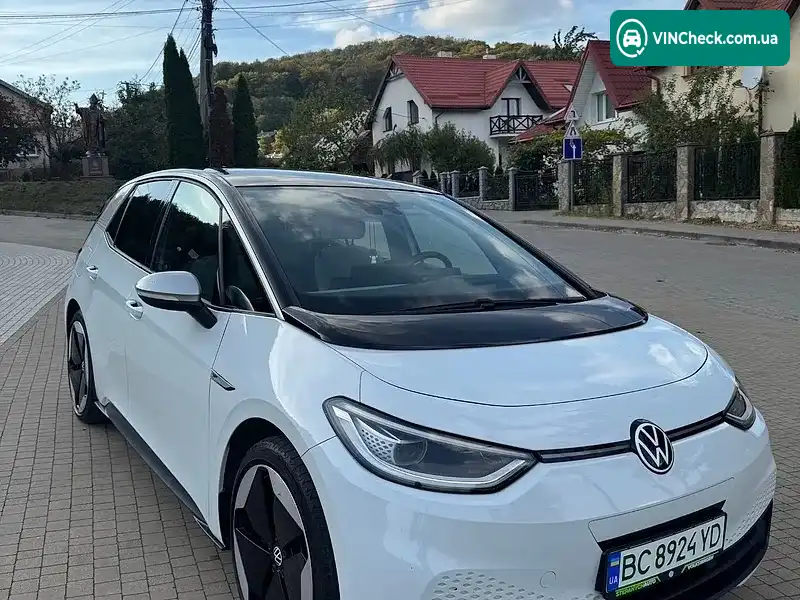 Volkswagen ID.3 2020, фото з оголошення 1 з 18, VIN WVWZZZE1ZLP009199