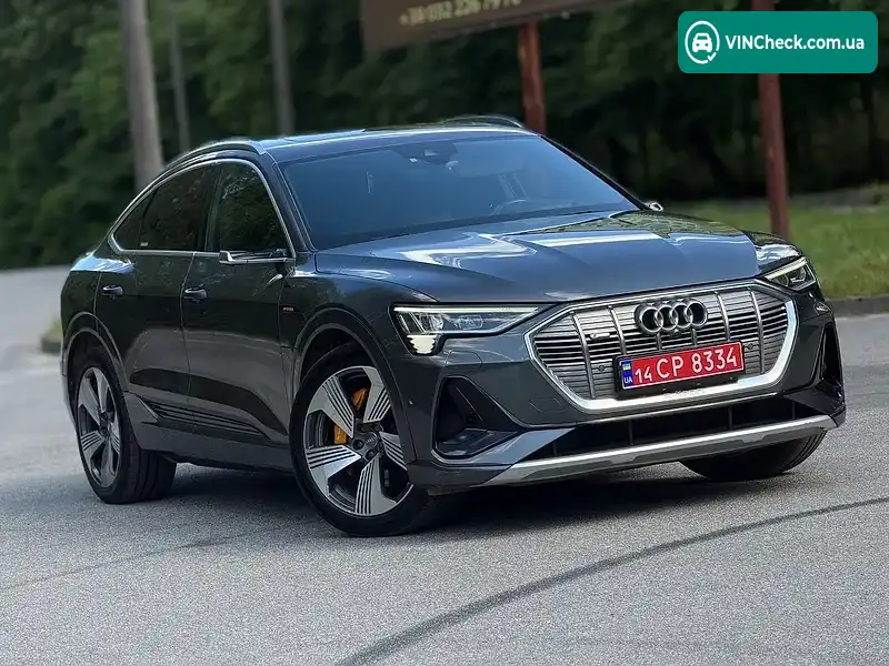 Audi e-tron 2020, фото з оголошення 2 з 20, VIN WAUZZZGE7LB030167