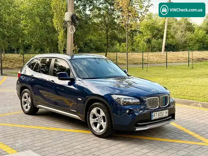 BMW X1 2011, фото з оголошення 2 з 20, VIN WBAVP51040VT46369