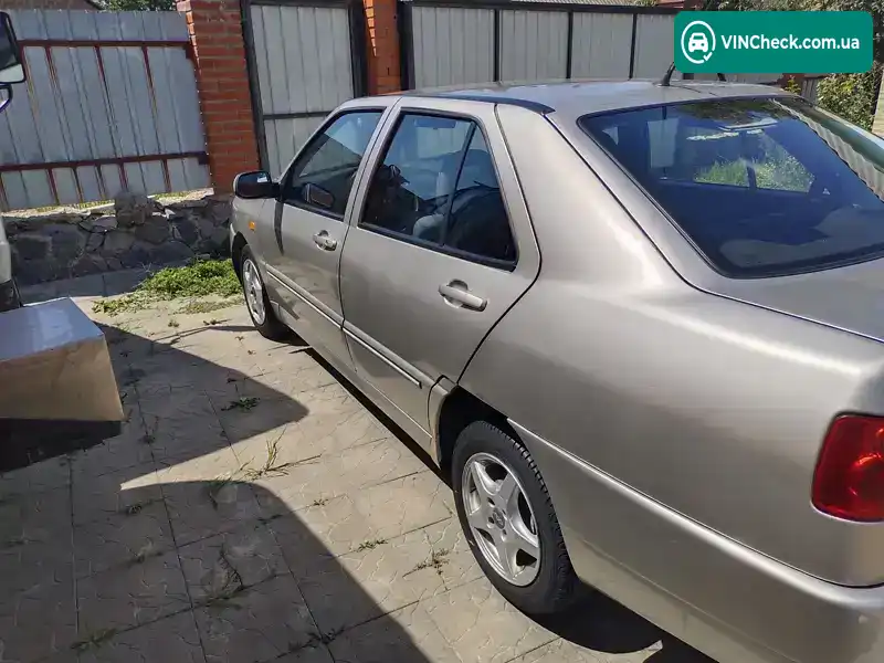 Chery Amulet 2008, фото з оголошення 1 з 8, VIN Y6DDA11B48D272114