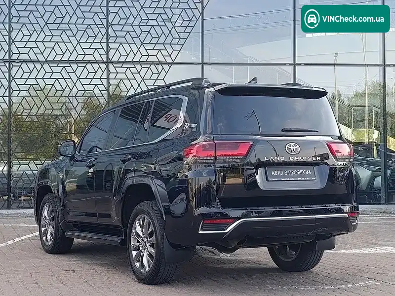 Toyota Land Cruiser 2022, фото з оголошення 2 з 10, VIN JTMAAABJX04013733