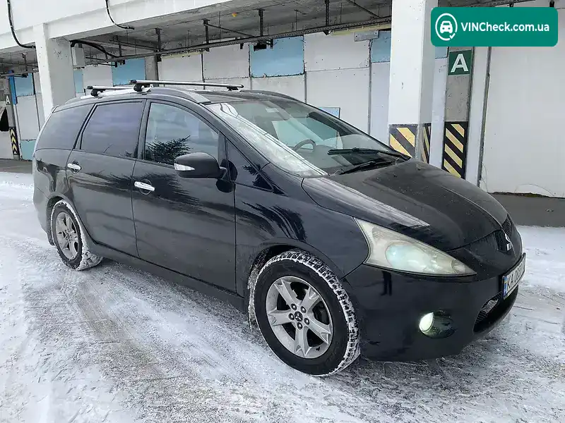 Mitsubishi Grandis 2008, фото з оголошення 2 з 9, VIN JMBLRNA4W8Z002355