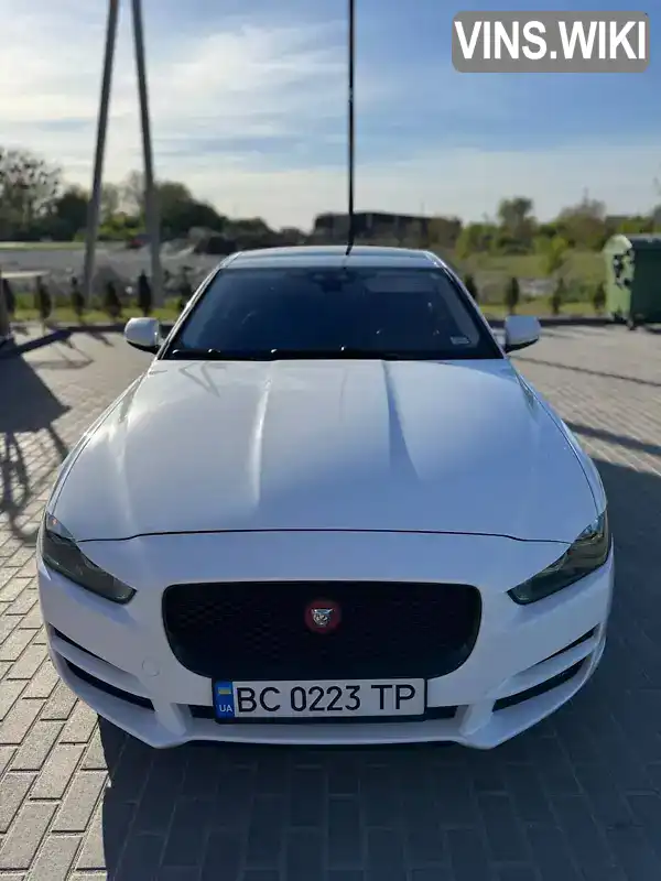Jaguar XE 2016, фото з оголошення 2 з 18, VIN SAJAR4BN5HA975840