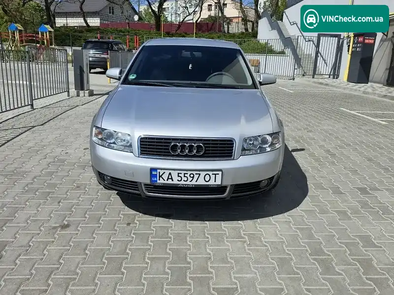 Audi A4 2001, фото з оголошення 2 з 12, VIN WAUZZZ8EZ1A023974