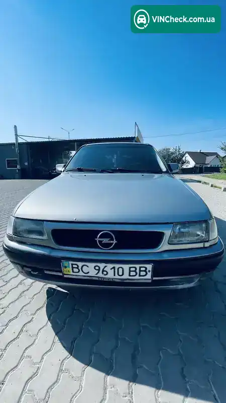 Opel Astra 1995, фото з оголошення 1 з 14, VIN W0L000033G2644585