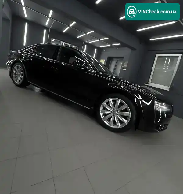 Audi A8 2012, фото з оголошення 1 з 20, VIN WAUAGAFD7DN000843