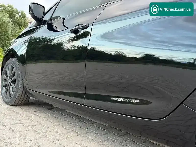 Renault Zoe 2019, фото з оголошення 2 з 18, VIN VF1AG000564931805