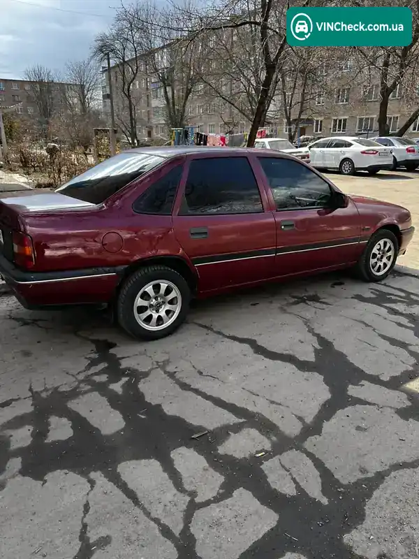 Opel Vectra 1990, фото з оголошення 1 з 7, VIN W0L000087L1007427