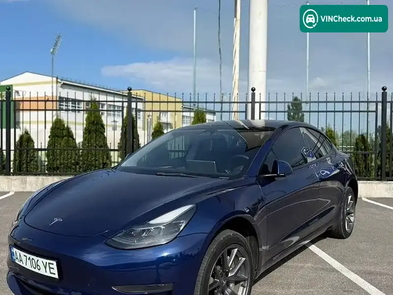 Tesla Model 3 2023, фото з оголошення 2 з 20, VIN 5YJ3E1EA7PF453582