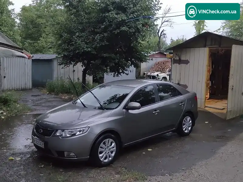 Kia Cerato 2011, фото з оголошення 1 з 12, VIN KNAFU411AC5953278