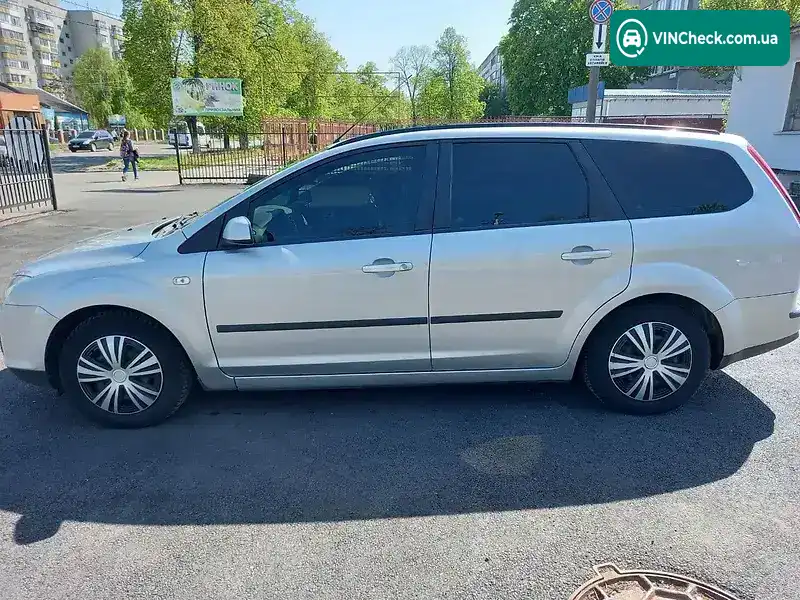 Ford Focus 2007, фото з оголошення 2 з 9, VIN WF0WXXGCDW7D23297