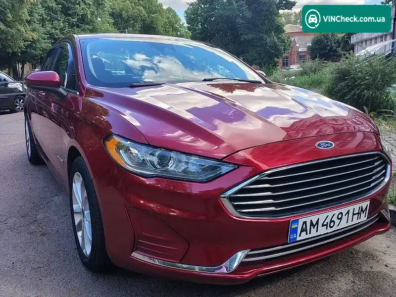 Ford Fusion 2019, фото з оголошення 1 з 7, VIN 3FA6P0LU1KR262865
