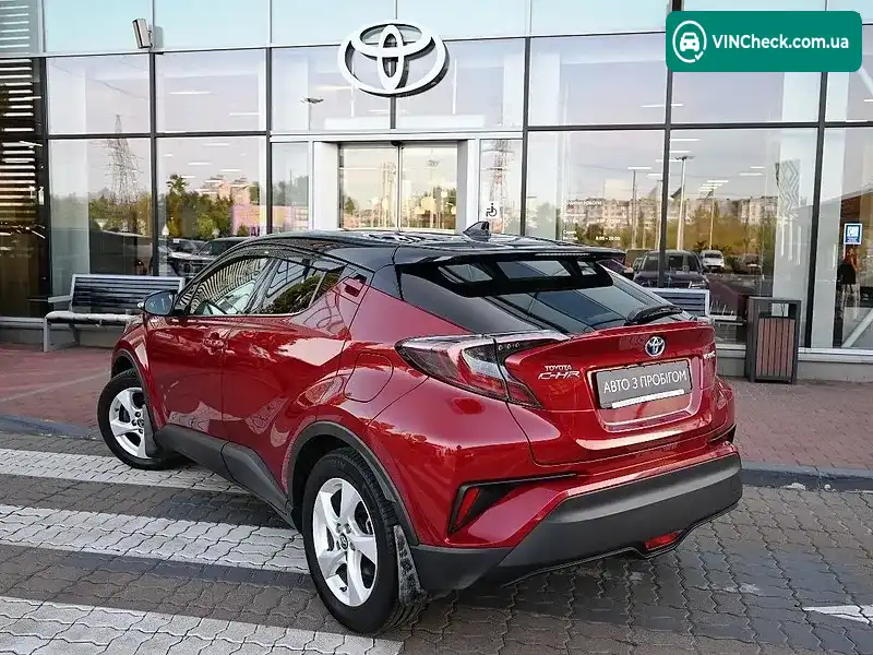 Toyota C-HR 2019, фото з оголошення 2 з 11, VIN NMTKZ4BX40R335192