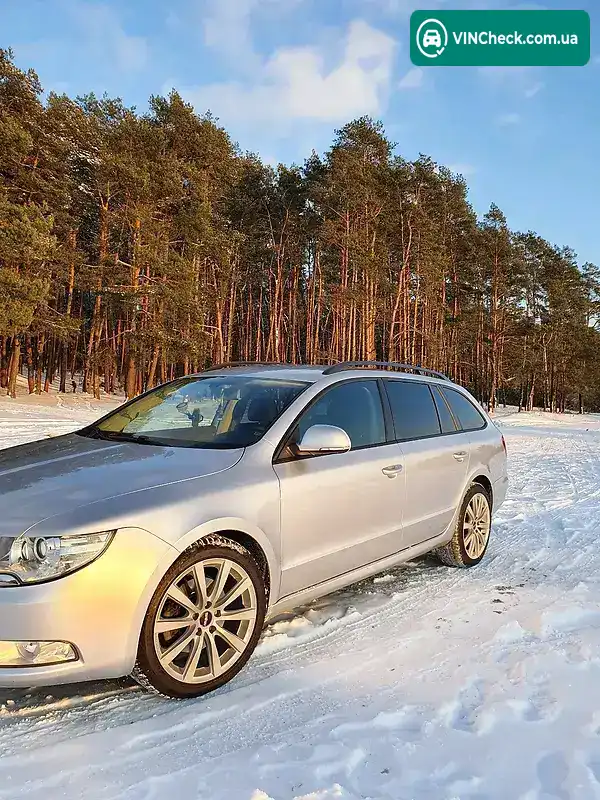 Skoda Superb 2012, фото з оголошення 2 з 20, VIN TMBJJ73T2C9030666