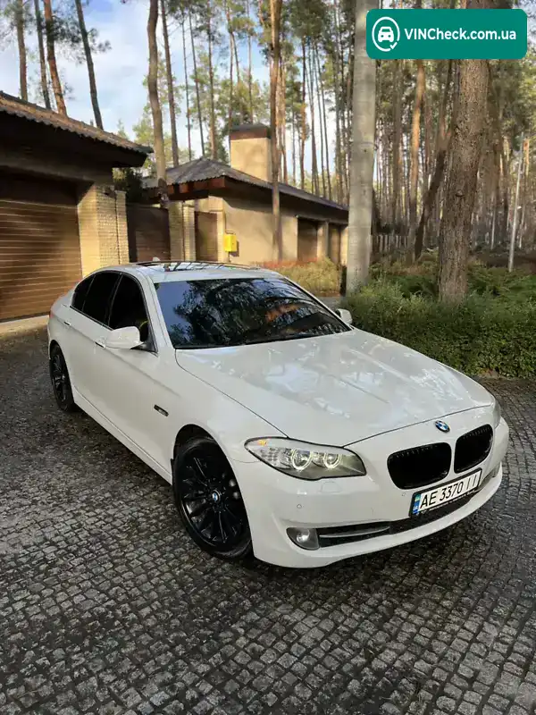 BMW 5 Series 2012, фото з оголошення 2 з 20, VIN WBAFR7C52CC812478