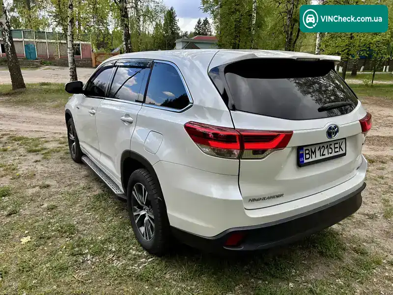 Toyota Highlander 2017, фото з оголошення 2 з 20, VIN 5TDBGRFH9HS028572