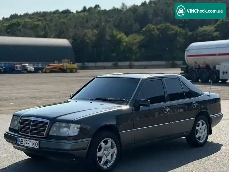 Mercedes-Benz E-Class 1994, фото з оголошення 1 з 20, VIN WDB1240221C111358