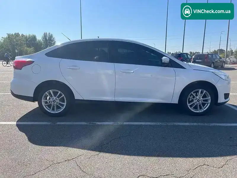 Ford Focus 2015, фото з оголошення 2 з 20, VIN 1FADP3F24GL231070