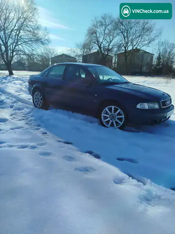Audi A4 1995, фото з оголошення 1 з 6, VIN WAUZZZ8DZTA141823