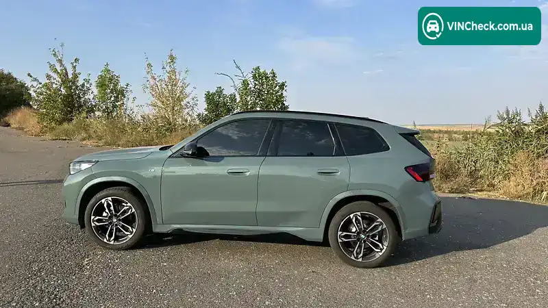 BMW X1 2022, фото з оголошення 2 з 16, VIN WBA51EE0805W10706