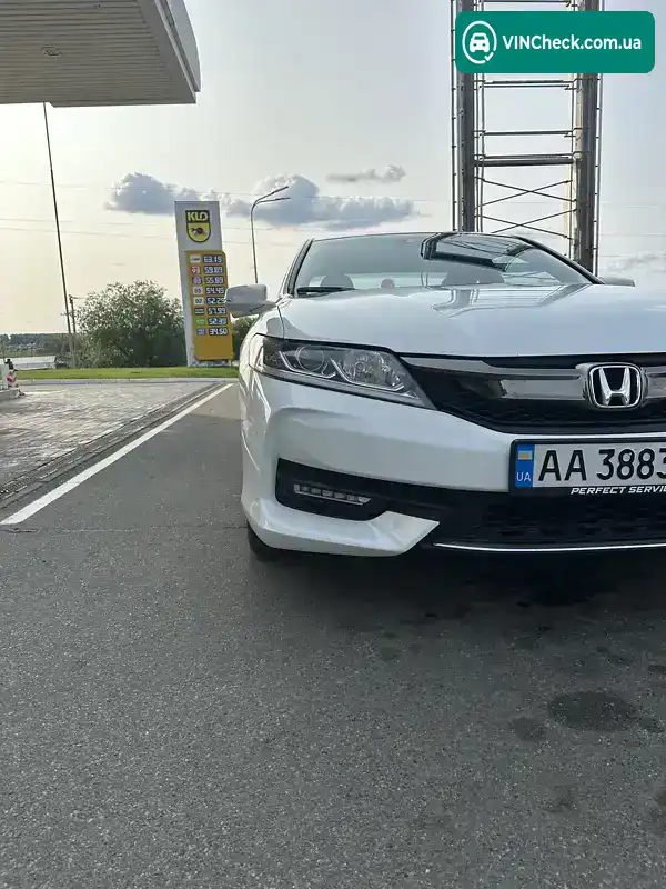Honda Accord 2015, фото з оголошення 1 з 21, VIN 1HGCT2B89FA009707