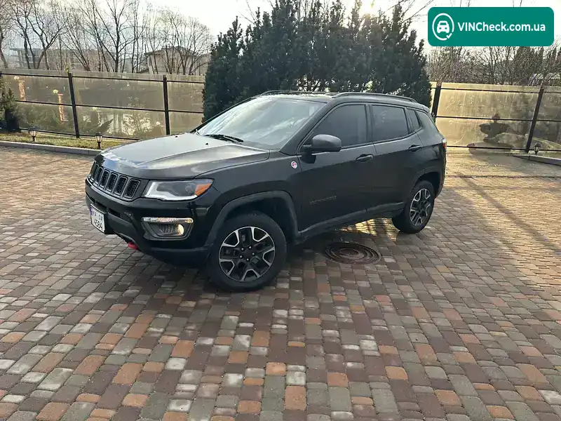 Jeep Compass 2019, фото з оголошення 1 з 18, VIN 3C4NJDDB8LT148099