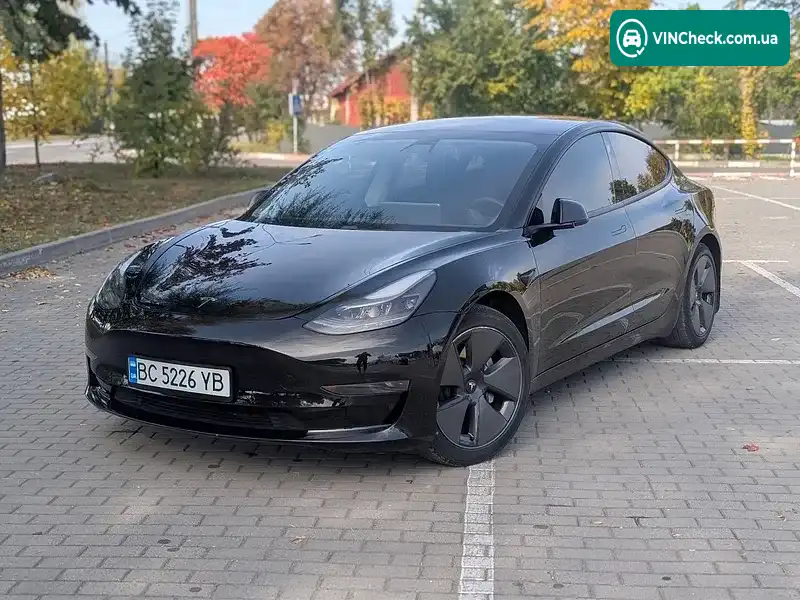 Tesla Model 3 2021, фото з оголошення 1 з 20, VIN 5YJ3E1EAXMF016820