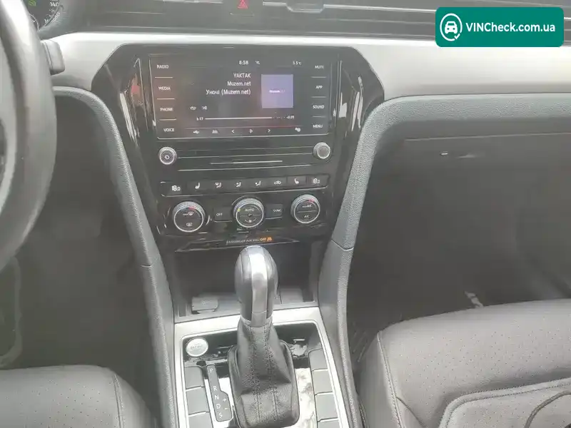 Volkswagen Passat 2020, фото з оголошення 1 з 20, VIN 1VWSA7A37LC018907