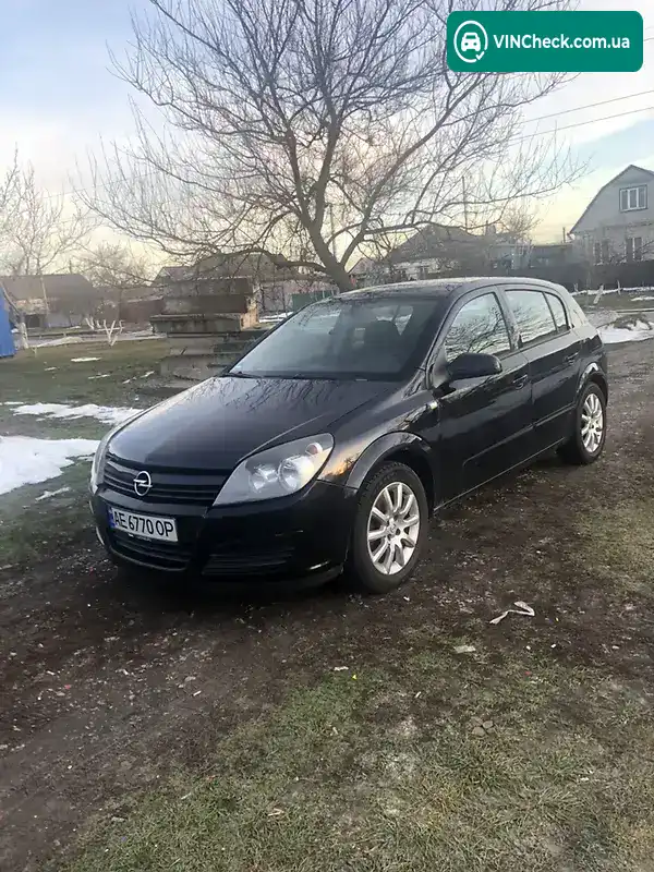 Opel Astra 2005, фото з оголошення, VIN W0L0AHL4855006288
