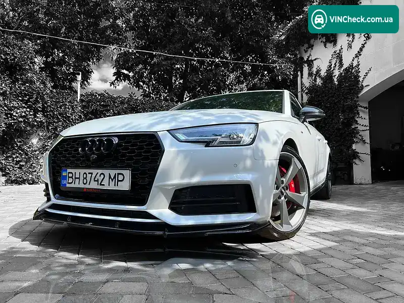 Audi A4 2017, фото з оголошення 2 з 20, VIN WAUFNAF47JA105753