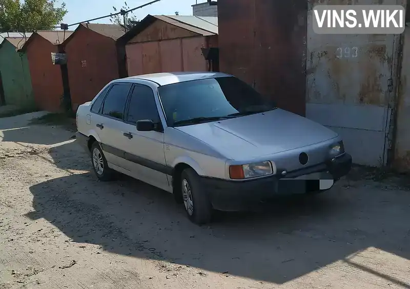 Volkswagen Passat 1988, фото з оголошення 2 з 7, VIN WVWZZZ31ZJE003716