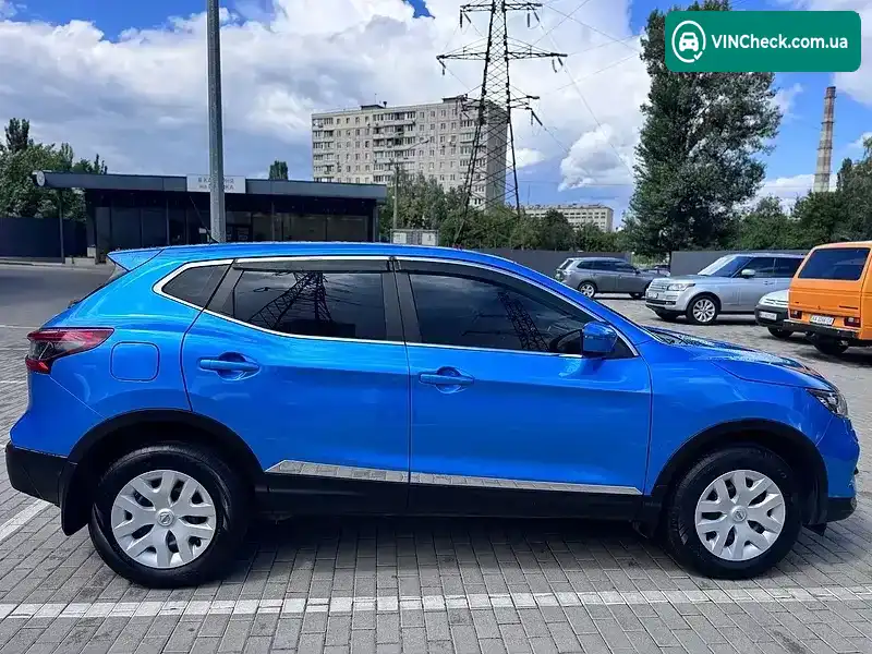 Nissan Qashqai 2018, фото з оголошення 1 з 20, VIN SJNFEAJ11U2408285