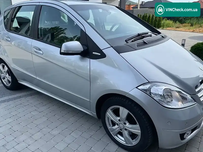 Mercedes-Benz A-Class 2010, фото з оголошення 1 з 20, VIN WDD1690311J875906