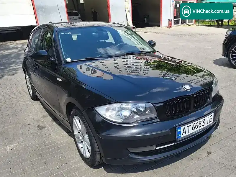 BMW 1 Series 2009, фото з оголошення 1 з 8, VIN WBAUE31020E278725