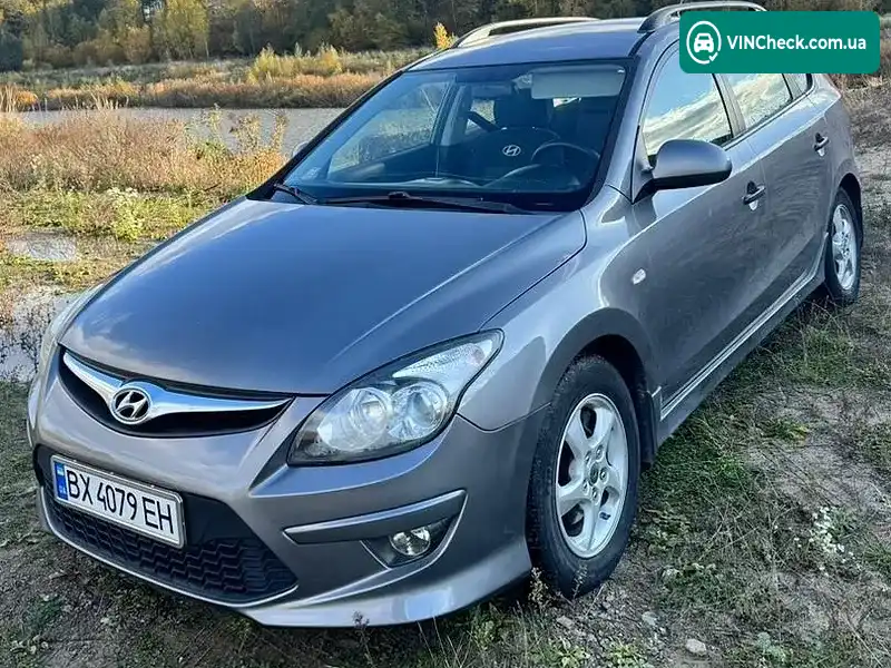 Hyundai i30 2012, фото з оголошення 2 з 9, VIN TMADB81SBCJ096421