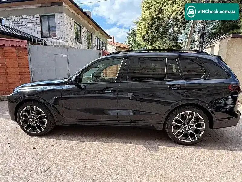 BMW X7 2023, фото з оголошення 2 з 20, VIN WBA21EN0909U55529