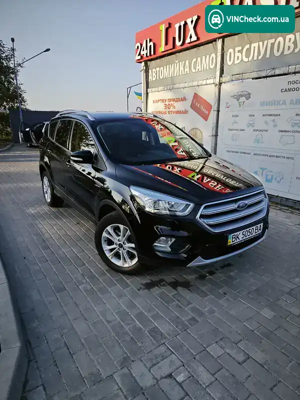 Ford Kuga 2019, фото з оголошення 1 з 20, VIN WF0AXXWPMAKY67795
