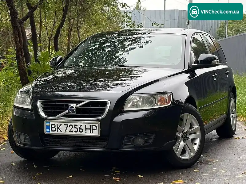 Volvo V50 2010, фото з оголошення 1 з 20, VIN YV1MW755BA2573007