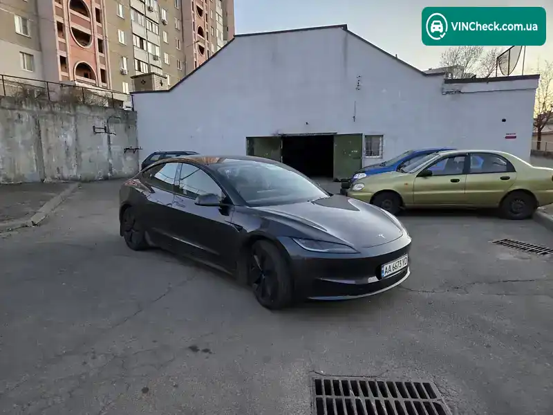 Tesla Model 3 2024, фото з оголошення 2 з 11, VIN 5YJ3E1EA4RF726318