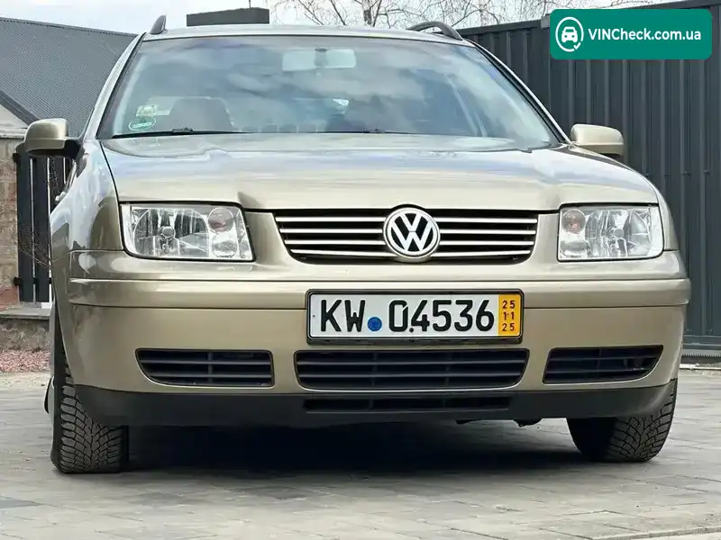 Volkswagen Bora 2004, фото з оголошення 1 з 20, VIN WVWZZZ1JZ3W571872
