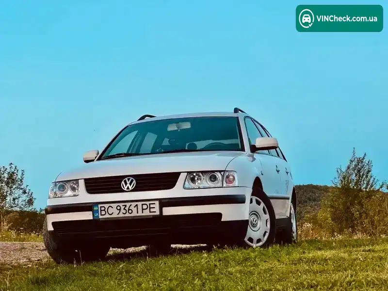 Volkswagen Passat 1999, фото з оголошення 1 з 21, VIN WVWZZZ3BZXE387694
