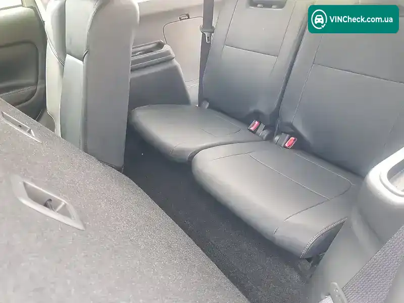 Mitsubishi Outlander 2020, фото з оголошення 2 з 20, VIN JA4AD3A38LZ032174