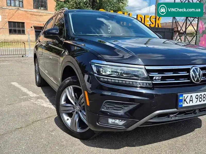 Volkswagen Tiguan 2019, фото з оголошення 2 з 20, VIN 3VV4B7AX0KM093250