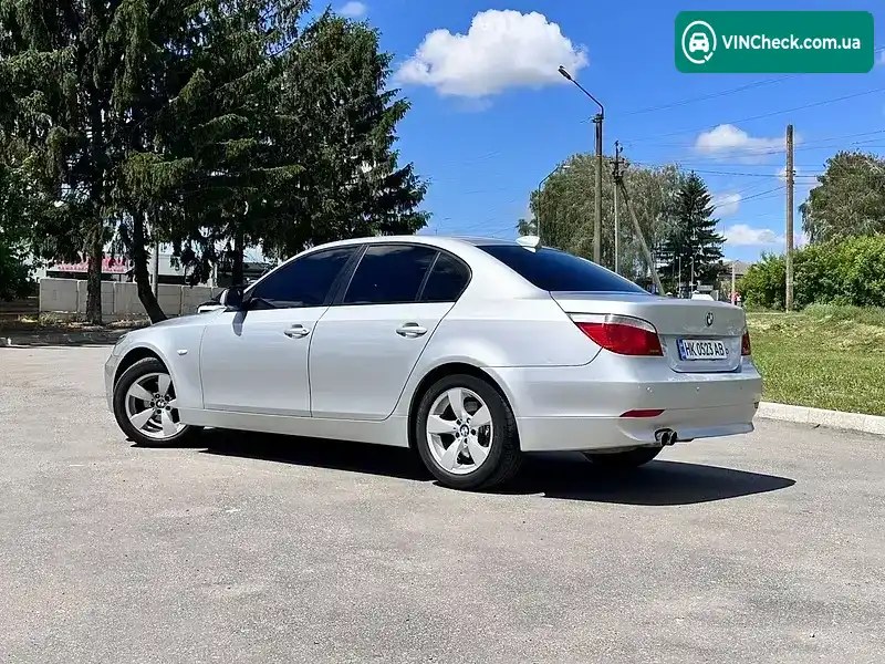 BMW 5 Series 2005, фото з оголошення 1 з 21, VIN WBANE31070B925707