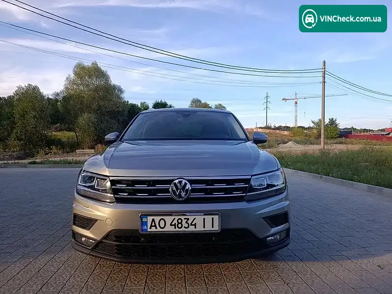 Volkswagen Tiguan 2018, фото з оголошення 2 з 14, VIN WVGZZZ5NZJW978086