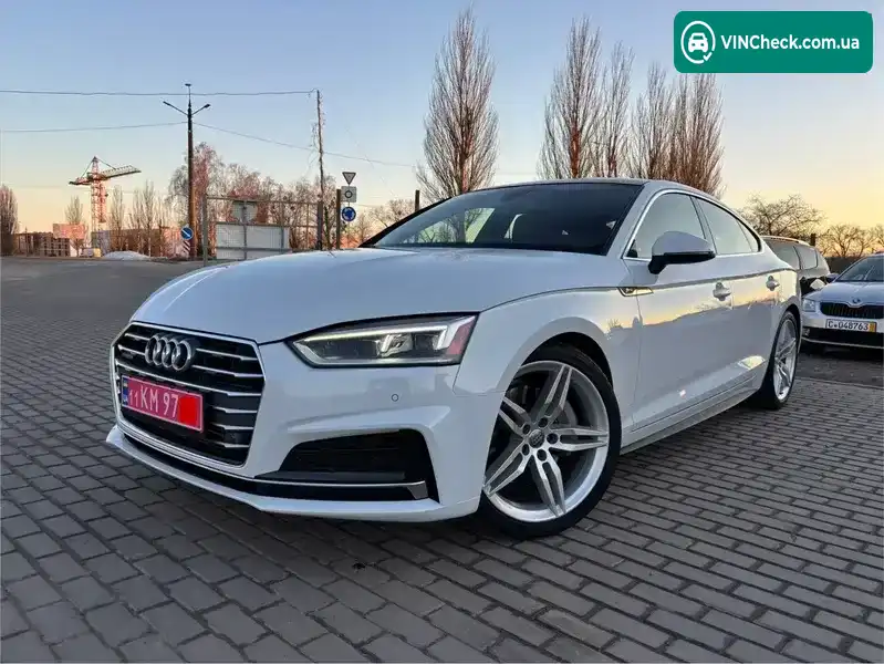 Audi A5 Sportback 2018, фото з оголошення 1 з 21, VIN WAUENCF5XJA133093